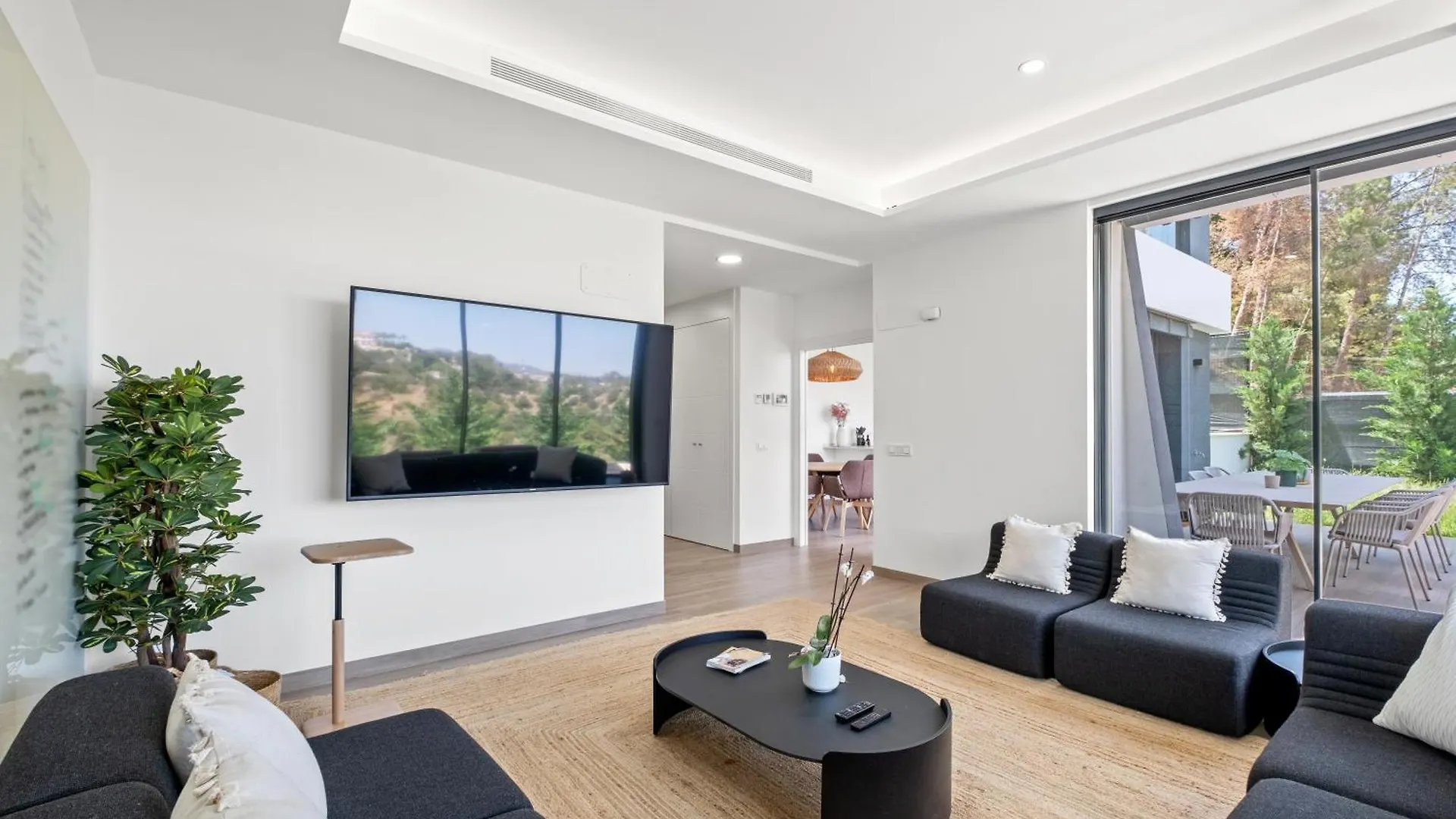 Villas Pinares De San Anton - Sea, City, Mountain, Views Malaga