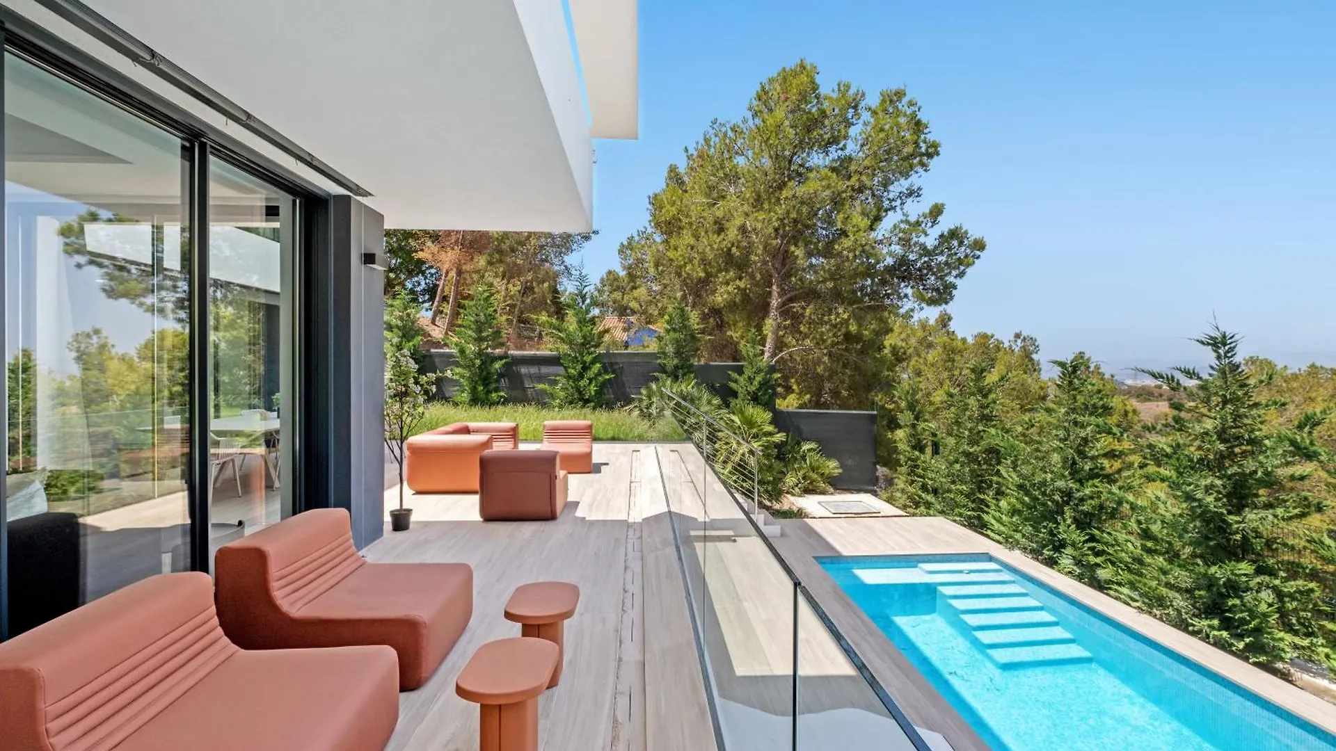 Villas Pinares De San Anton - Sea, City, Mountain, Views Malaga 0*,  Spain